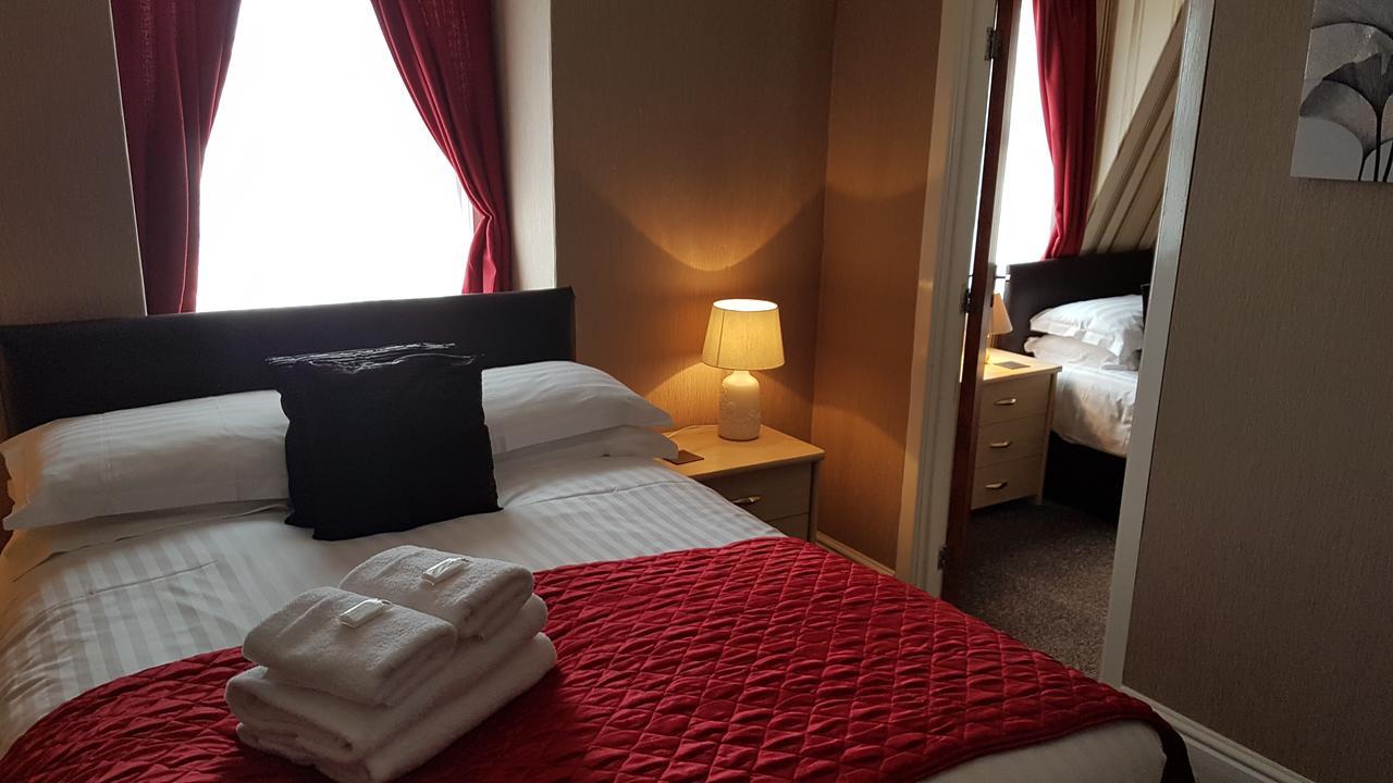 The Cumbrian Hotel Blackpool Ngoại thất bức ảnh