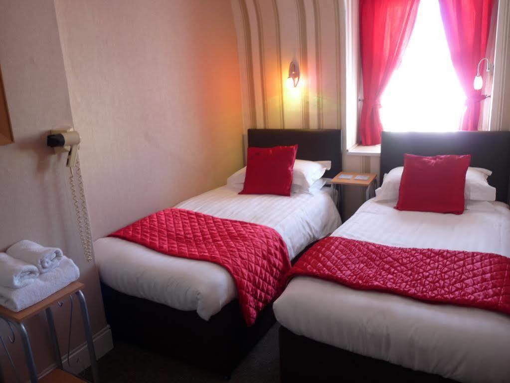 The Cumbrian Hotel Blackpool Ngoại thất bức ảnh